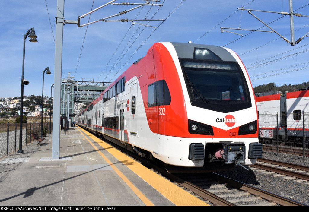 Southbound about to stop at Bayshore Station 